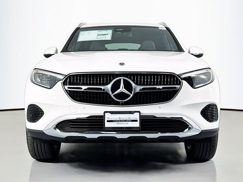 New 2026 Mercedes-Benz GLC 300 image 2