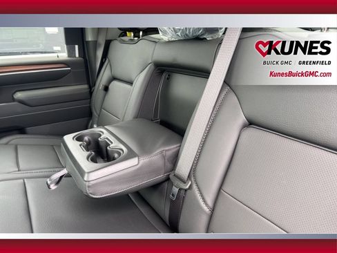 New 2026 GMC Sierra 2500 Denali w/ Denali Reserve Package AWD/4WD image 38