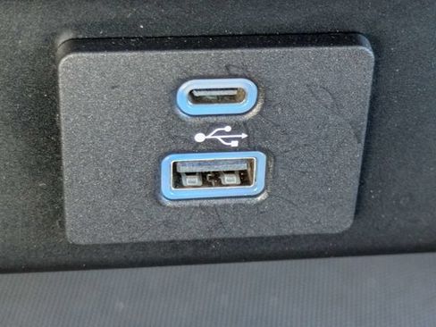 Certified 2023 Ford F150 XLT AWD/4WD image 21
