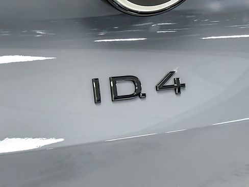 New 2026 Volkswagen ID.4 Pro S image 26