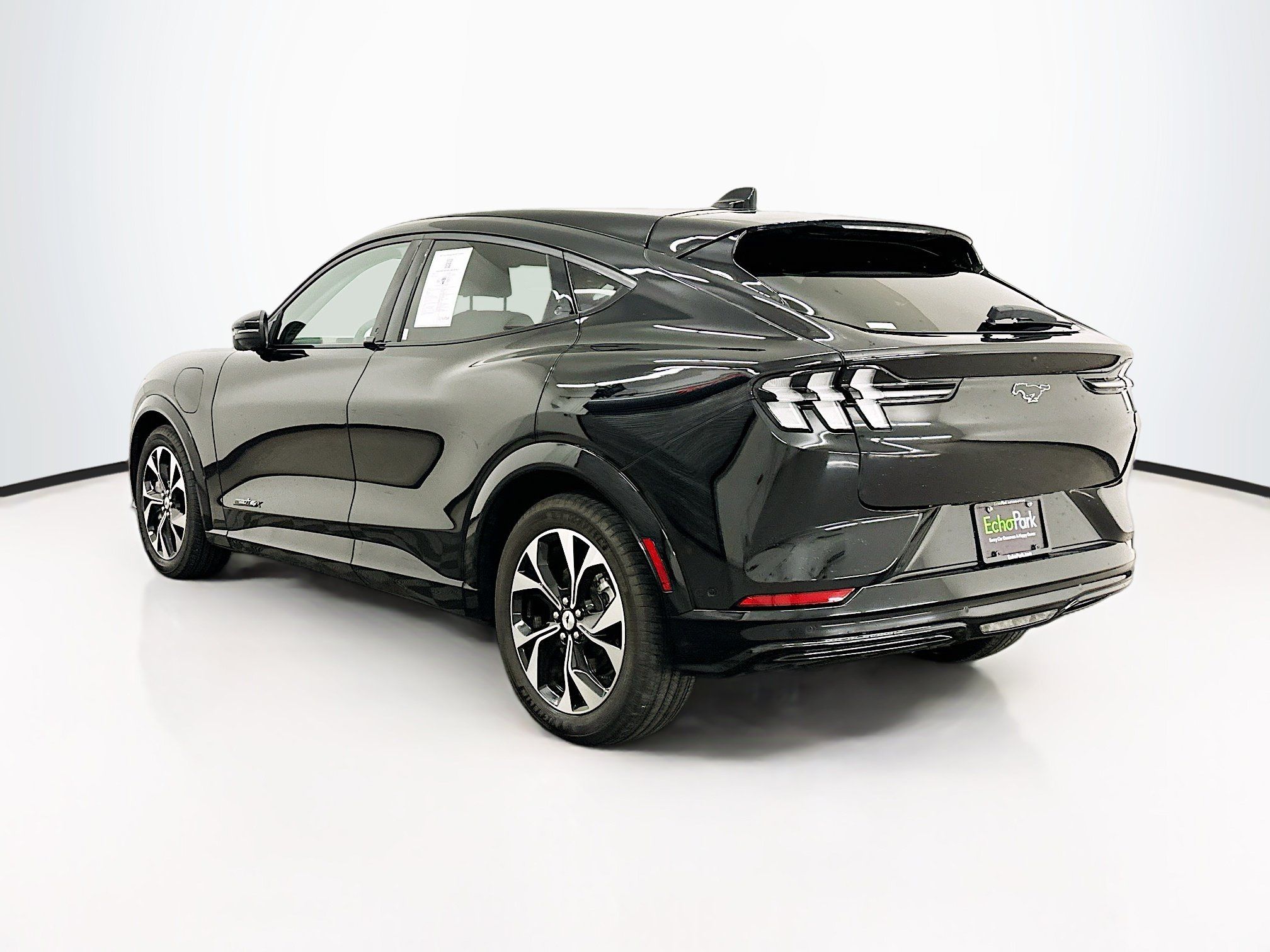Used 2023 Ford Mustang Mach-E Premium AWD/4WD image 5