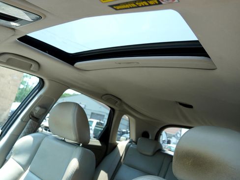 Used 2007 Acura RDX SH-AWD w/ Technology Package image 18