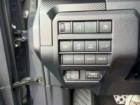 Used 2025 Toyota 4Runner TRD Pro AWD/4WD image 32