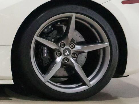 Used 2017 Ferrari 488 Spider RWD image 43