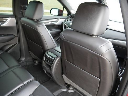 Used 2021 Cadillac XT5 Sportv w/ LPO, Floor Liner Package image 58