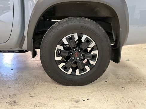Used 2024 Nissan Frontier PRO-4X w/ Off-Road Protection Package image 16