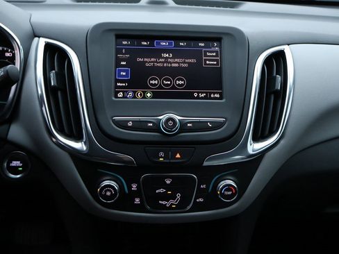 Used 2024 Chevrolet Equinox LS image 29