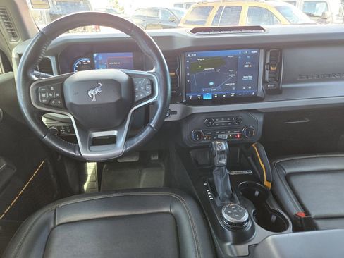Used 2022 Ford Bronco Badlands image 18