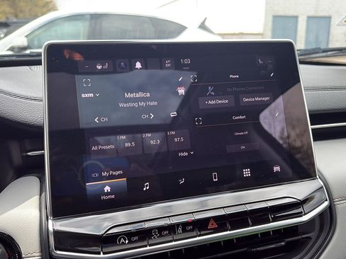 Used 2022 Jeep Compass Limited w/ Sun and Sound Group image 30