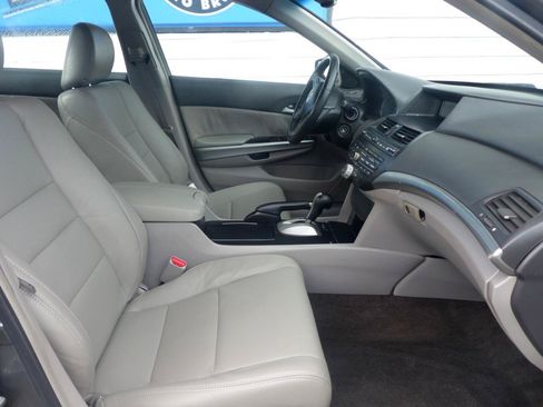 Used 2009 Honda Accord EX-L image 14