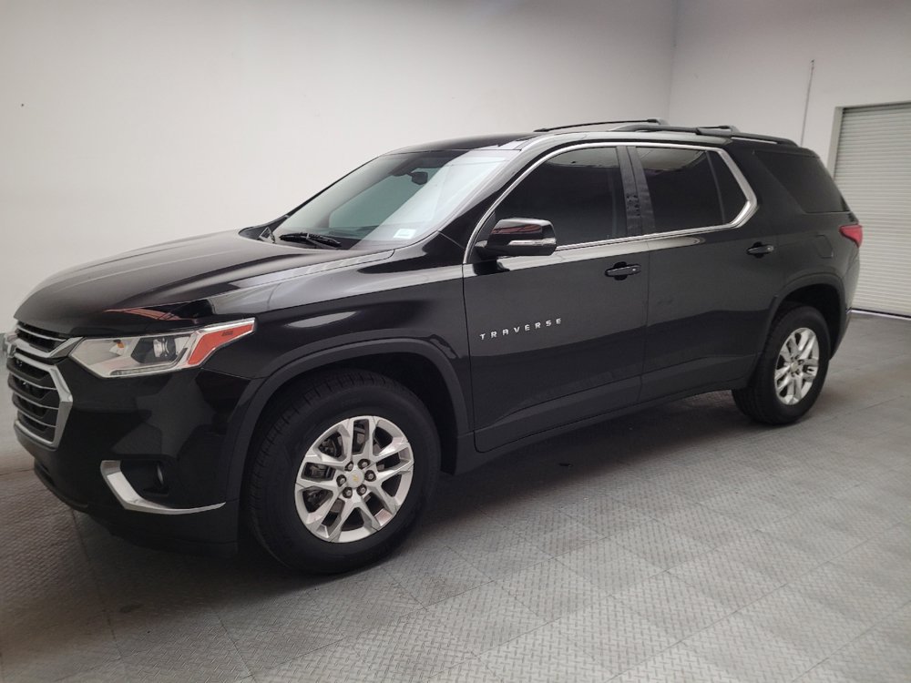 Used 2021 Chevrolet Traverse LT FWD image 2
