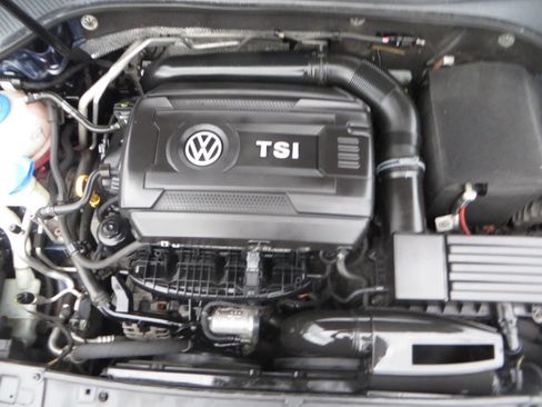 Used 2015 Volkswagen Passat 1.8T Wolfsburg Edition image 10
