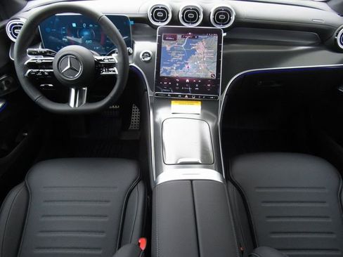 New 2026 Mercedes-Benz GLC 300 4MATIC image 32