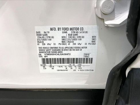 Used 2020 Ford Explorer Platinum image 8