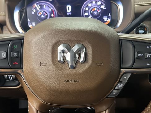 Used 2023 RAM 2500 Limited AWD/4WD image 15