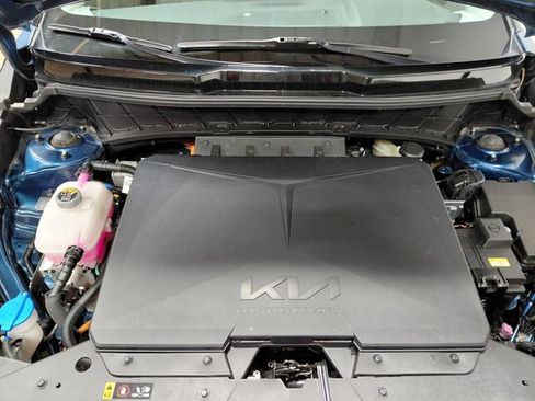 Used 2023 Kia Niro Wind FWD image 13