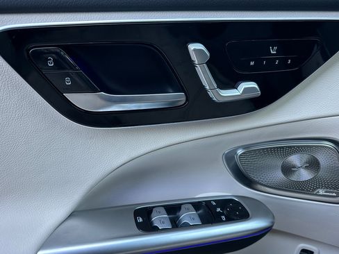New 2026 Mercedes-Benz C 300 Sedan image 11