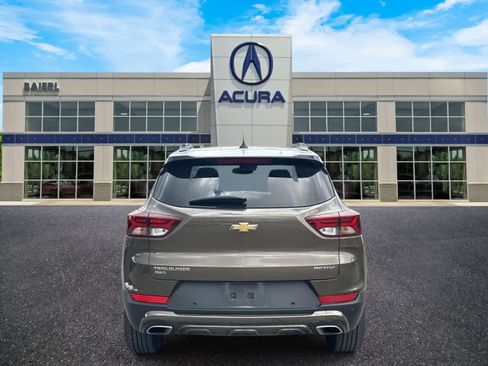 Used 2021 Chevrolet TrailBlazer ACTIV w/ Sun and Liftgate Package AWD/4WD image 4