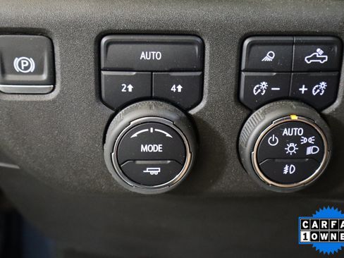 Used 2024 Chevrolet Silverado 1500 LTZ AWD/4WD image 33