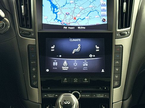 Used 2018 INFINITI Q50 Red Sport 400 w/ Sensory Package (Sport) AWD/4WD image 21