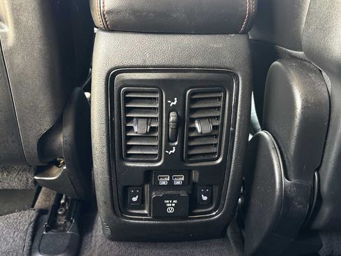 Used 2018 Dodge Durango GT w/ Premium Group AWD/4WD image 14