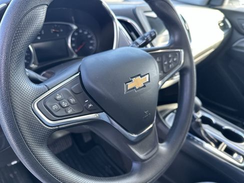 Certified 2024 Chevrolet Equinox LS w/ LS Convenience Package image 14