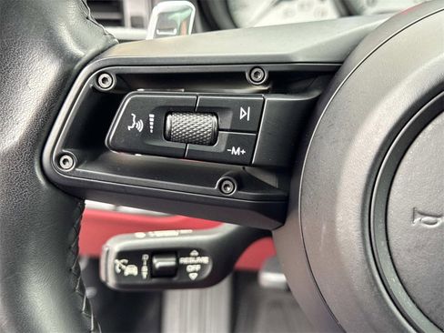 Used 2023 Porsche Macan GTS image 28