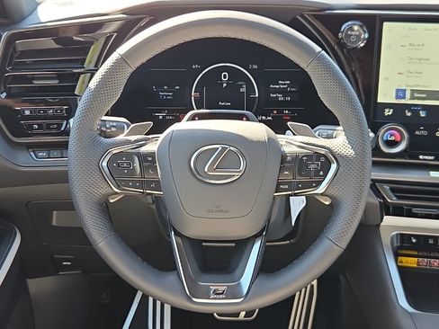 New 2026 Lexus TX 500h AWD image 24