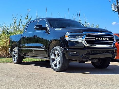 Used 2019 RAM 1500 Limited AWD/4WD image 3