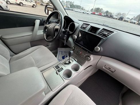 Used 2009 Toyota Highlander 2WD image 13