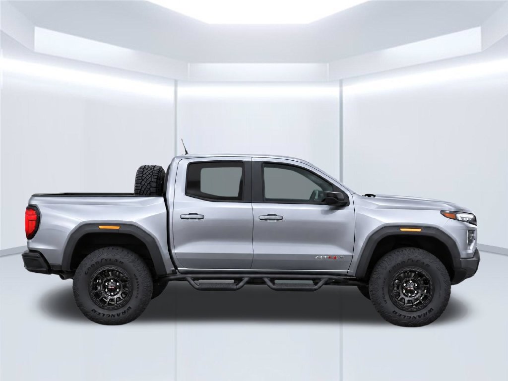 Used 2024 GMC Canyon AT4X w/ AT4X AEV Edition AWD/4WD image 11