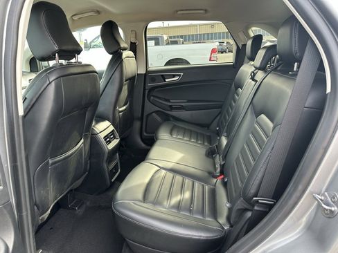 Used 2024 Ford Edge SEL image 18