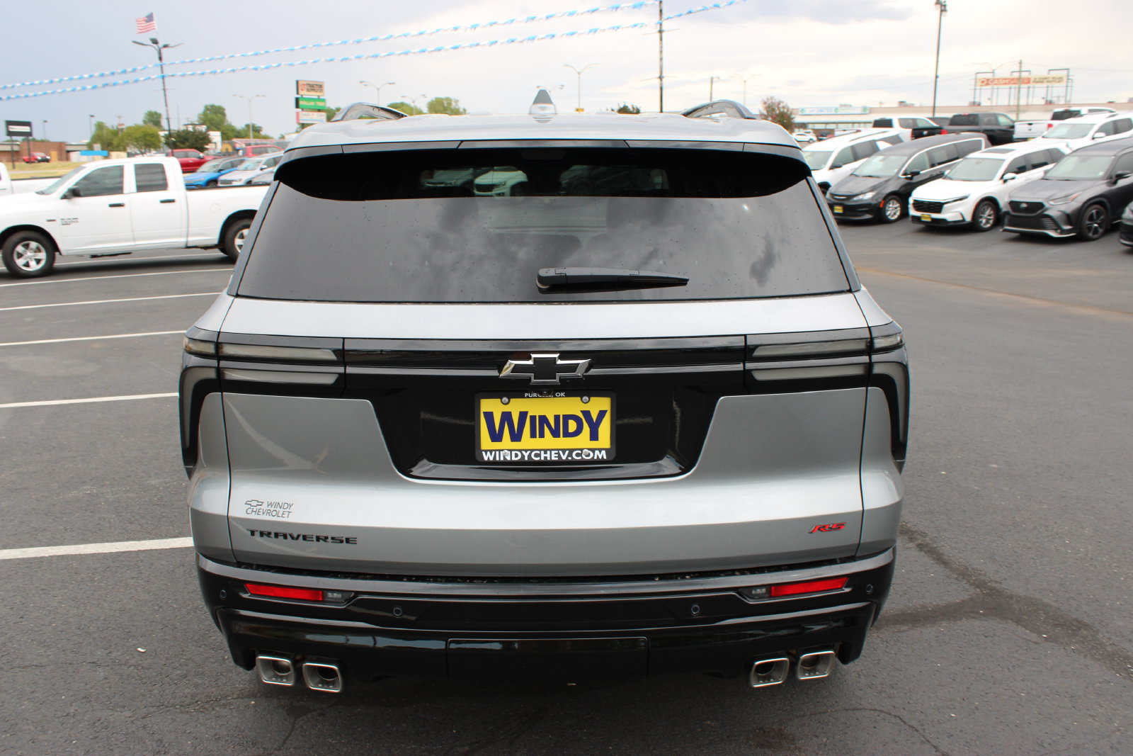 New 2026 Chevrolet Traverse RS w/ LPO, Floor Liner Package FWD image 7