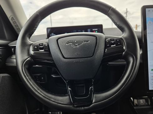 Certified 2025 Ford Mustang Mach-E Premium AWD/4WD image 18