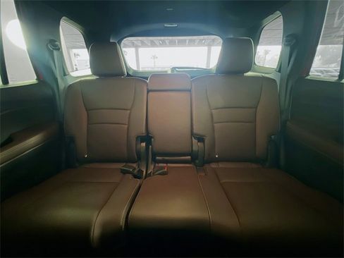 Used 2024 Honda Passport EX-L image 25