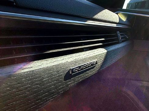 Used 2023 Audi A4 2.0T Premium image 24