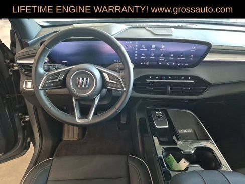 Used 2026 Buick Enclave Preferred AWD/4WD image 3