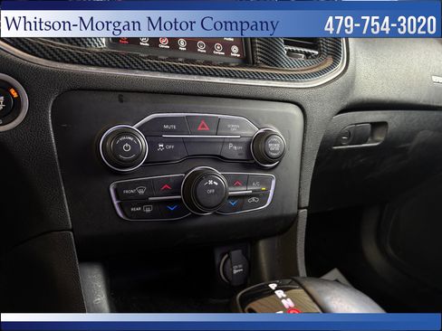 Used 2018 Dodge Charger SXT w/ Blacktop Package image 26