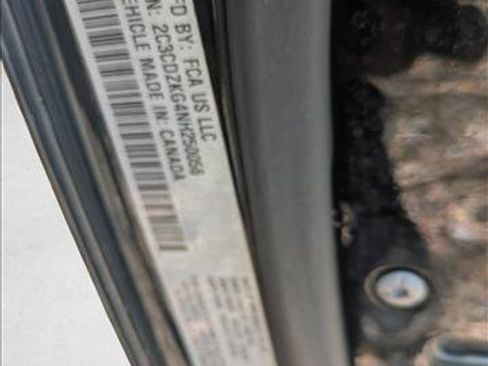 Used 2022 Dodge Challenger GT image 17