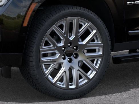New 2026 GMC Yukon XL Denali Ultimate AWD/4WD image 11