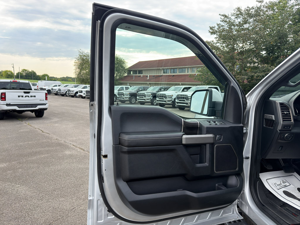 Used 2018 Ford F150 Raptor w/ Equipment Group 802A Luxury AWD/4WD image 9