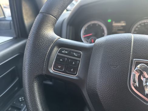 Used 2017 RAM 1500 Express w/ Express Value Package image 22