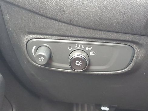 Certified 2023 Chevrolet Equinox LT FWD image 20