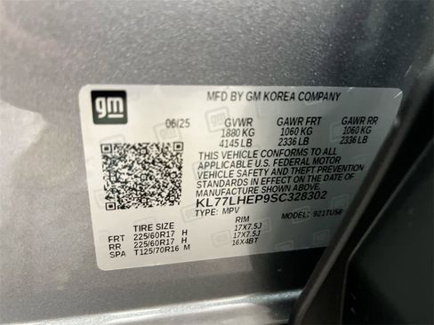 Certified 2025 Chevrolet Trax LT image 27