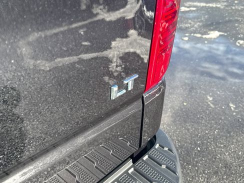 Used 2022 Chevrolet Silverado 1500 LT image 9