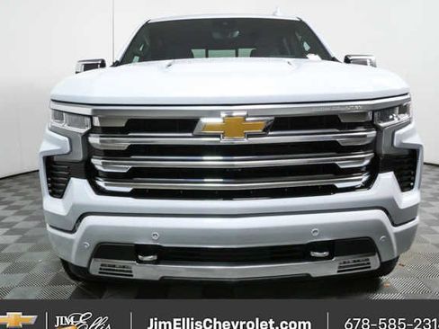 New 2026 Chevrolet Silverado 1500 High Country AWD/4WD image 33