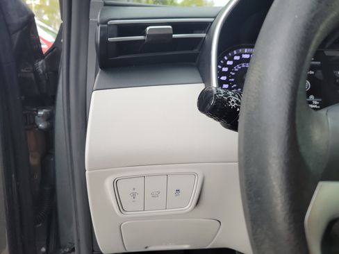 Used 2023 Hyundai Tucson SEL image 15