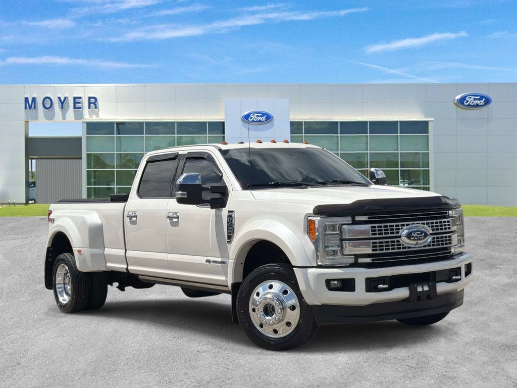 Used 2018 Ford F450 Platinum w/ Platinum Ultimate Package AWD/4WD image 1