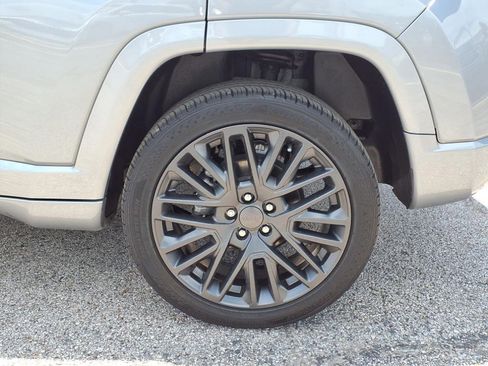 Used 2023 Jeep Compass High Altitude image 25