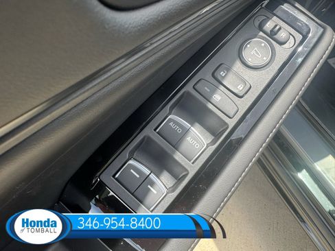 New 2026 Honda Accord Hybrid Touring image 9